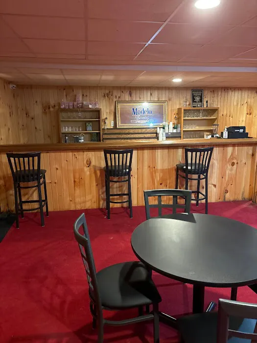 Lyons' Den Gentleman's Club 1